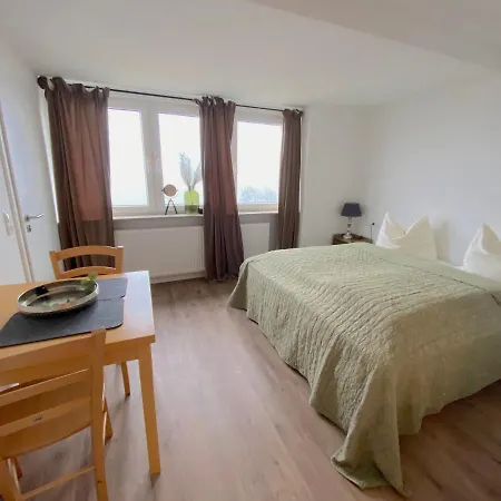 Haus Talblick בית הארחה 3*