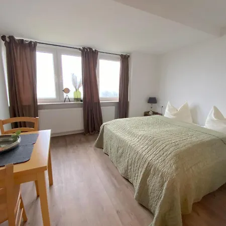 Haus Talblick בית הארחה 3*
